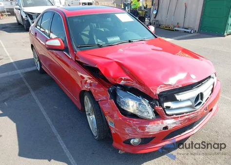 2009 Mercedes-Benz C 300 Sport из США, поврежденный, VIN WDDGF54X29R069627